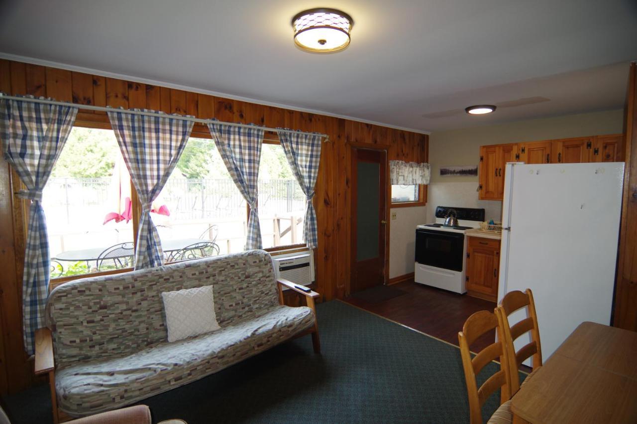 Cramers Point Lake Breeze 레이크 헤오르헤 외부 사진
